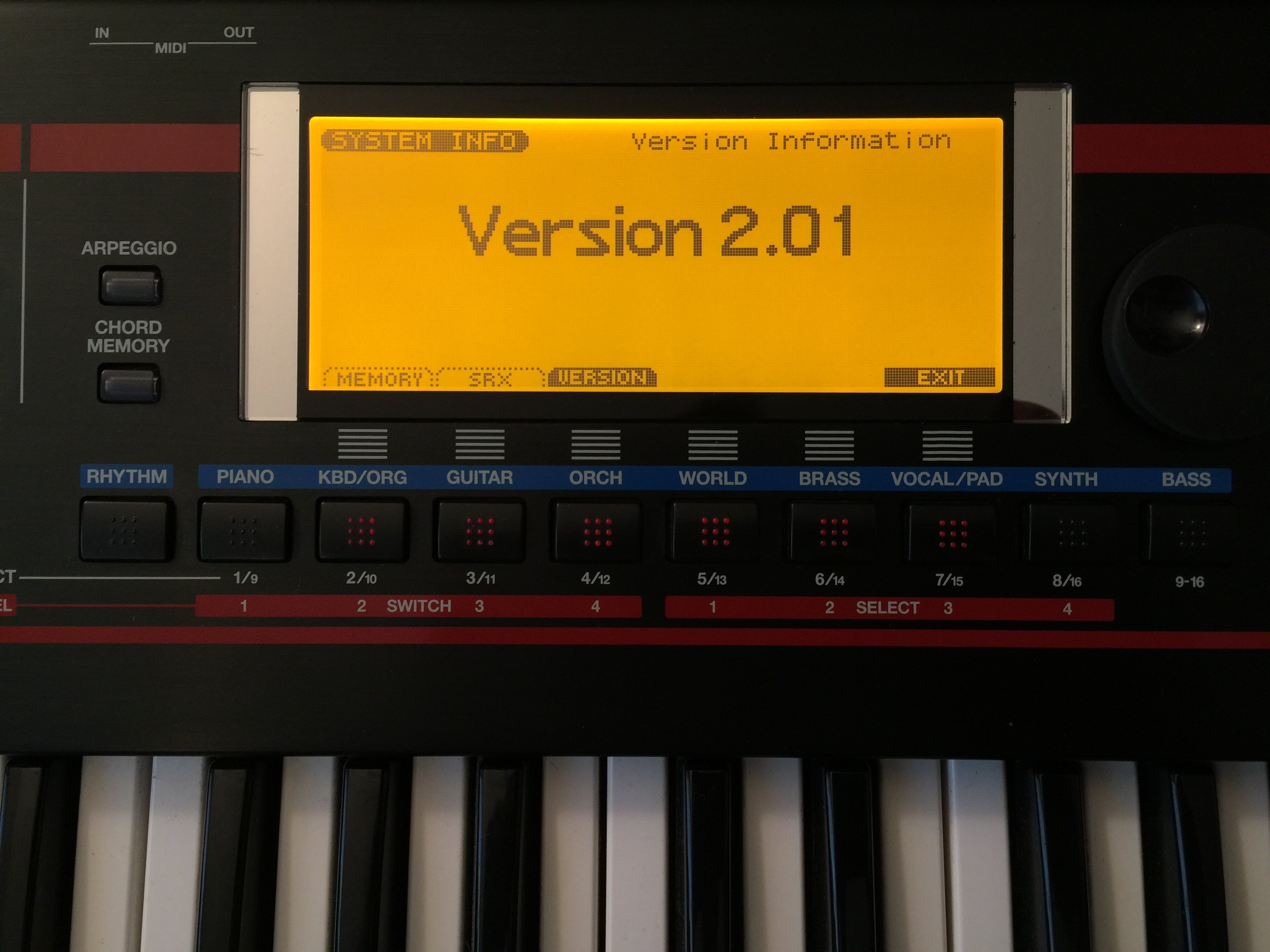 Roland Juno G Synthesizer NEW FACTORY DISPLAY Upgraded 2.01 OS Keyboard