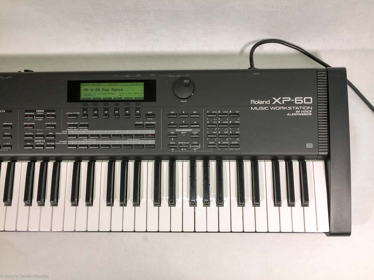 Roland XP 60 Keyboard  61 Key Music Workstation 
